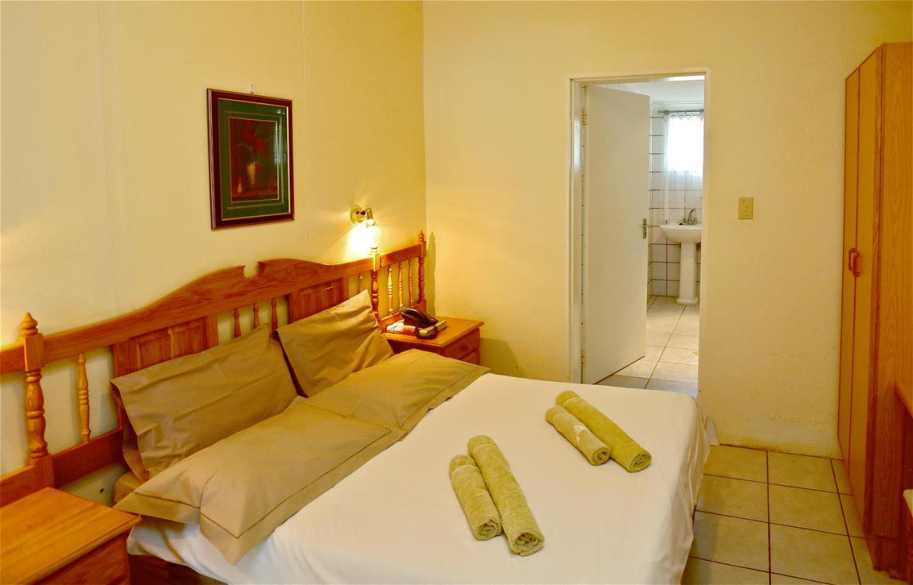 Schuetzenhaus Guesthouse 基特曼斯胡普 外观 照片